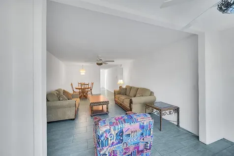 13791 Flora Place Delray Beach FL 33484