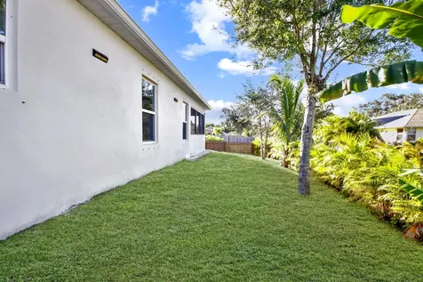 852 Jordan Avenue Sebastian FL 32958