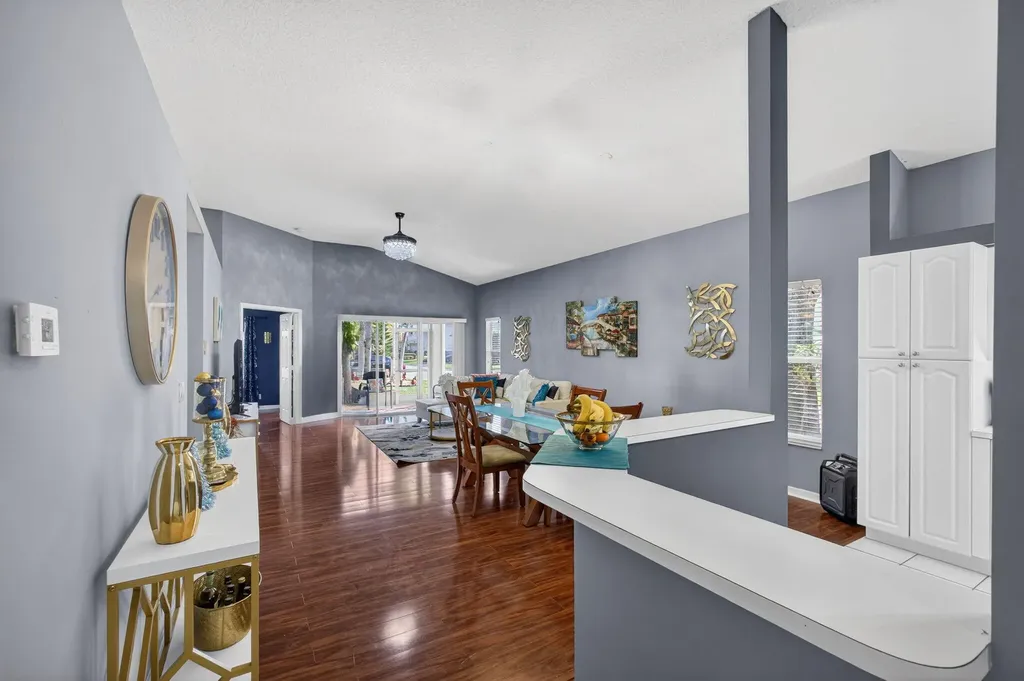 5156 Elpine Way Palm Beach Gardens FL 33418