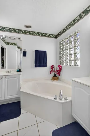 5156 Elpine Way Palm Beach Gardens FL 33418