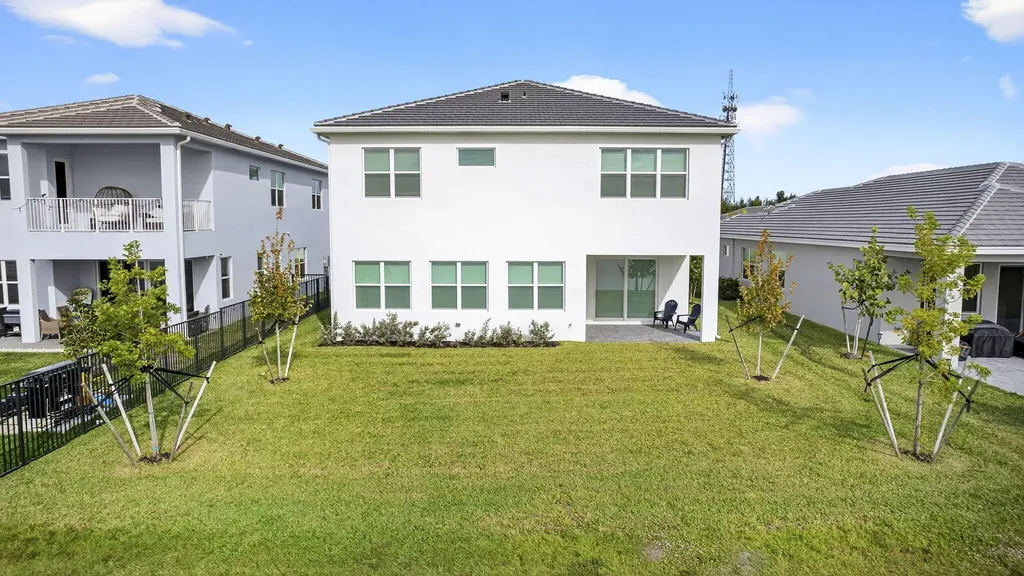14052 Spruce Pine Drive The Acreage FL 33470