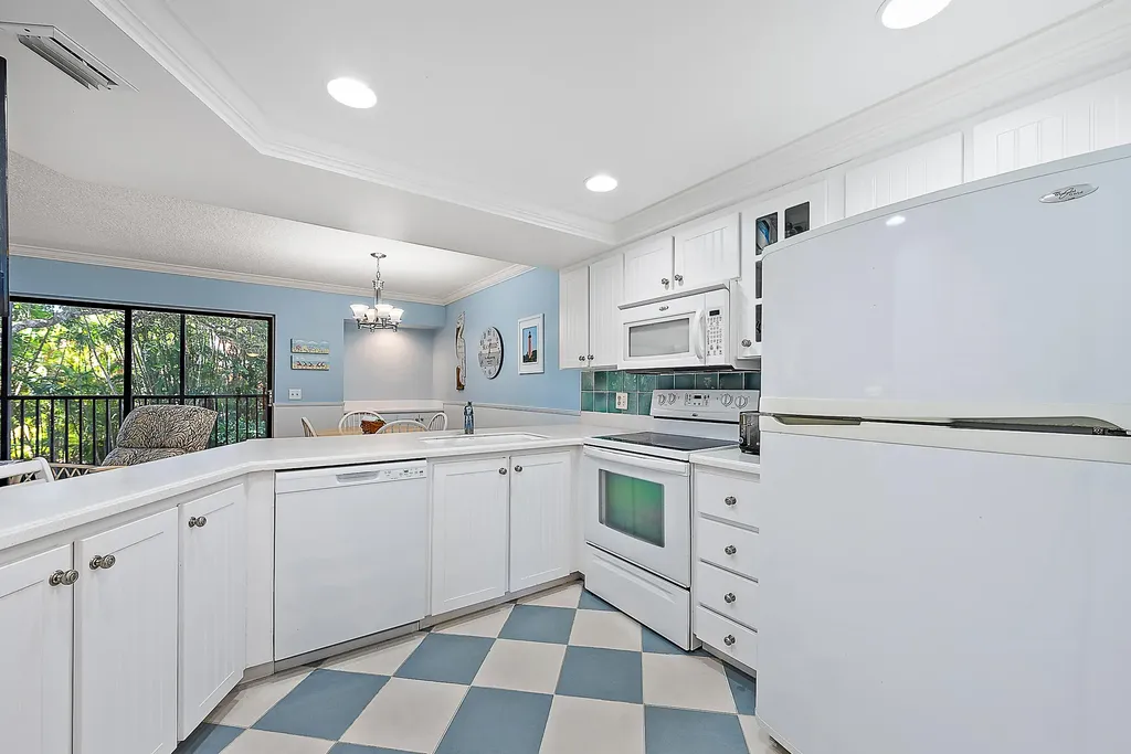 1605 S Us Highway 1 Jupiter FL 33477