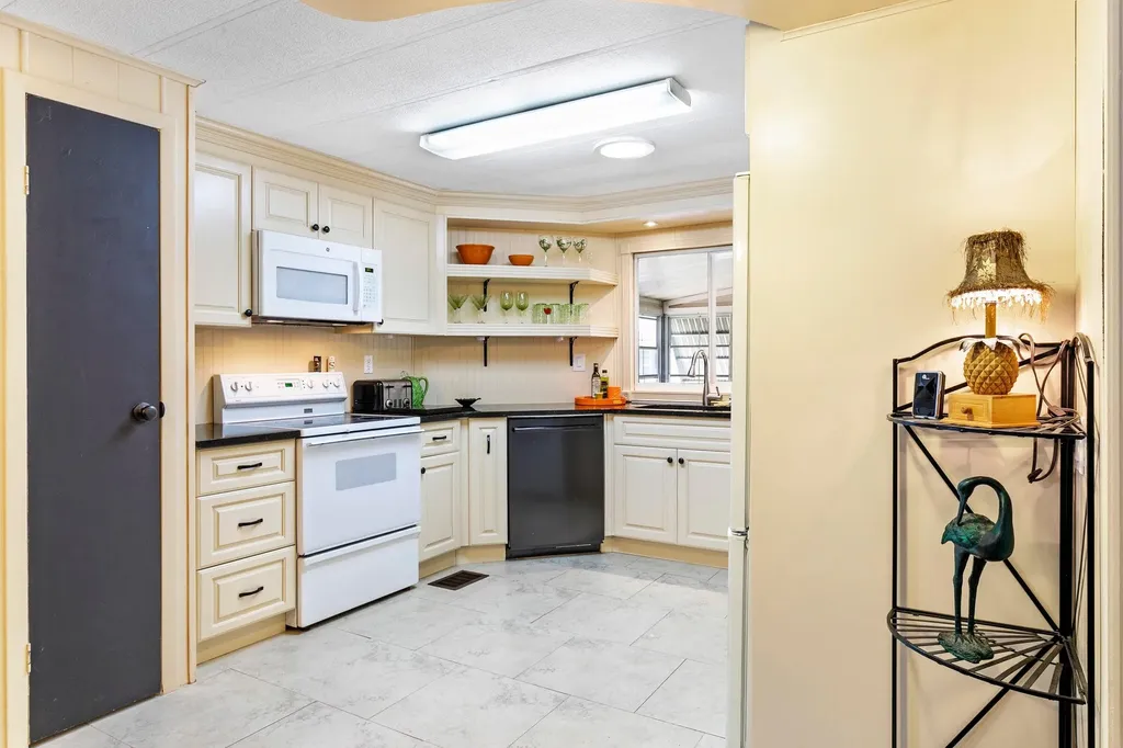 37039 Exuma Bay Boynton Beach FL 33436