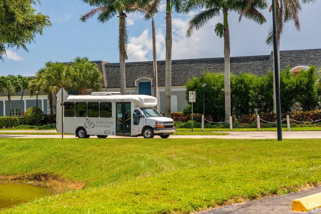 715 Normandy O Delray Beach FL 33484