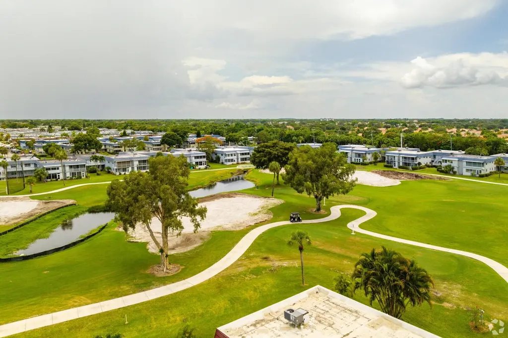 715 Normandy O Delray Beach FL 33484