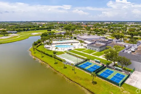 715 Normandy O Delray Beach FL 33484