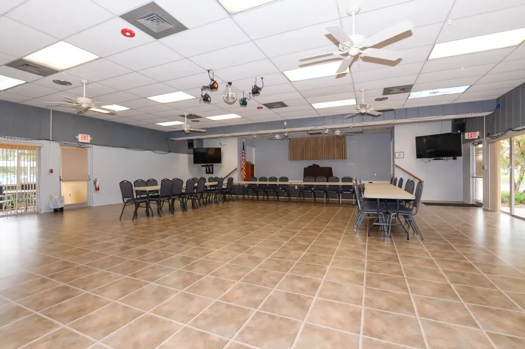 8 Lake Vista Trail Port St Lucie FL 34952
