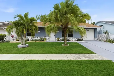 6130 Bluegrass Circle Greenacres FL 33463