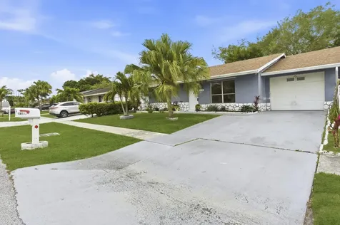 6130 Bluegrass Circle Greenacres FL 33463