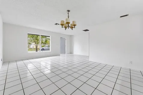 6130 Bluegrass Circle Greenacres FL 33463