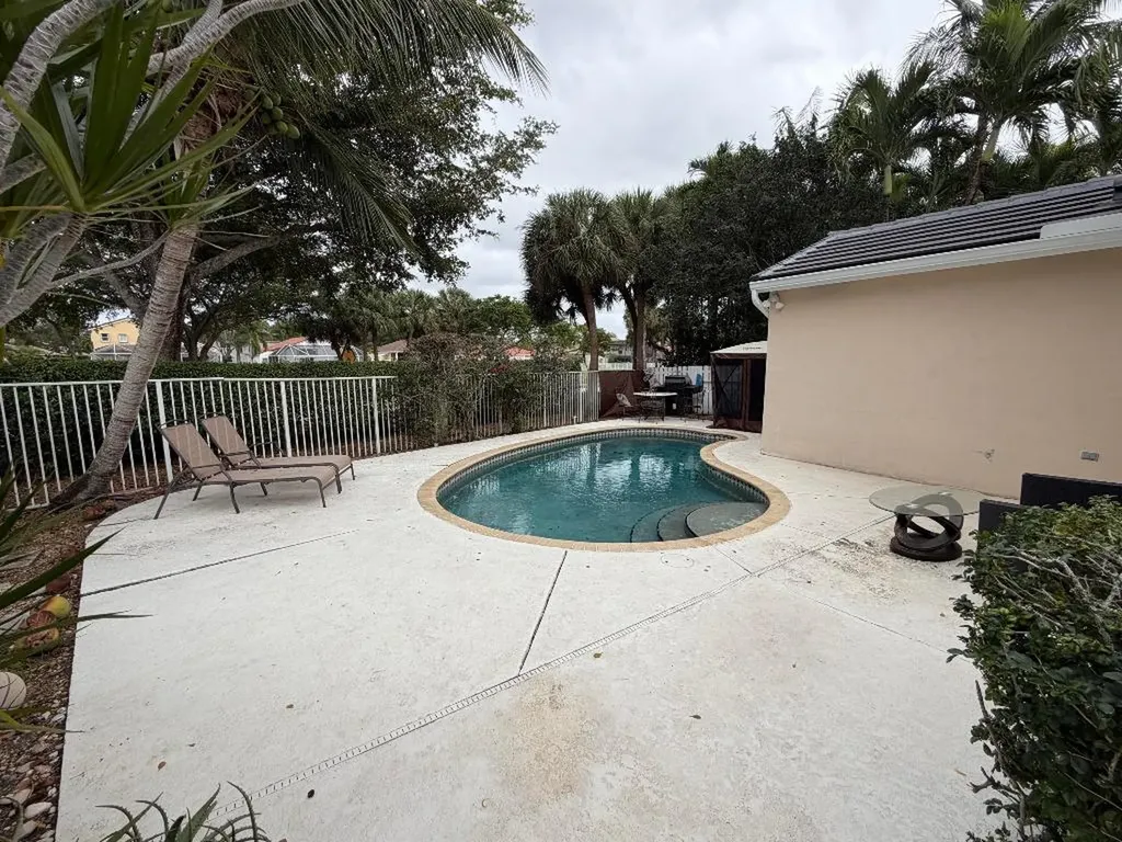 5655 La Quinta Court Lake Worth FL 33463