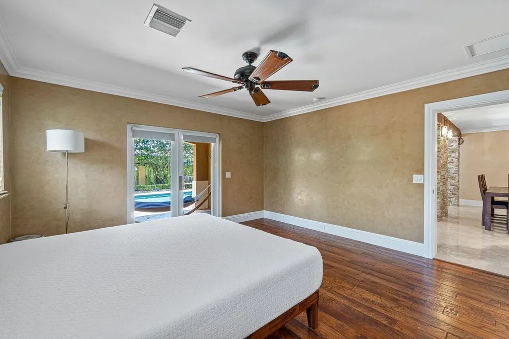 870 NW 7th Street Boca Raton FL 33486