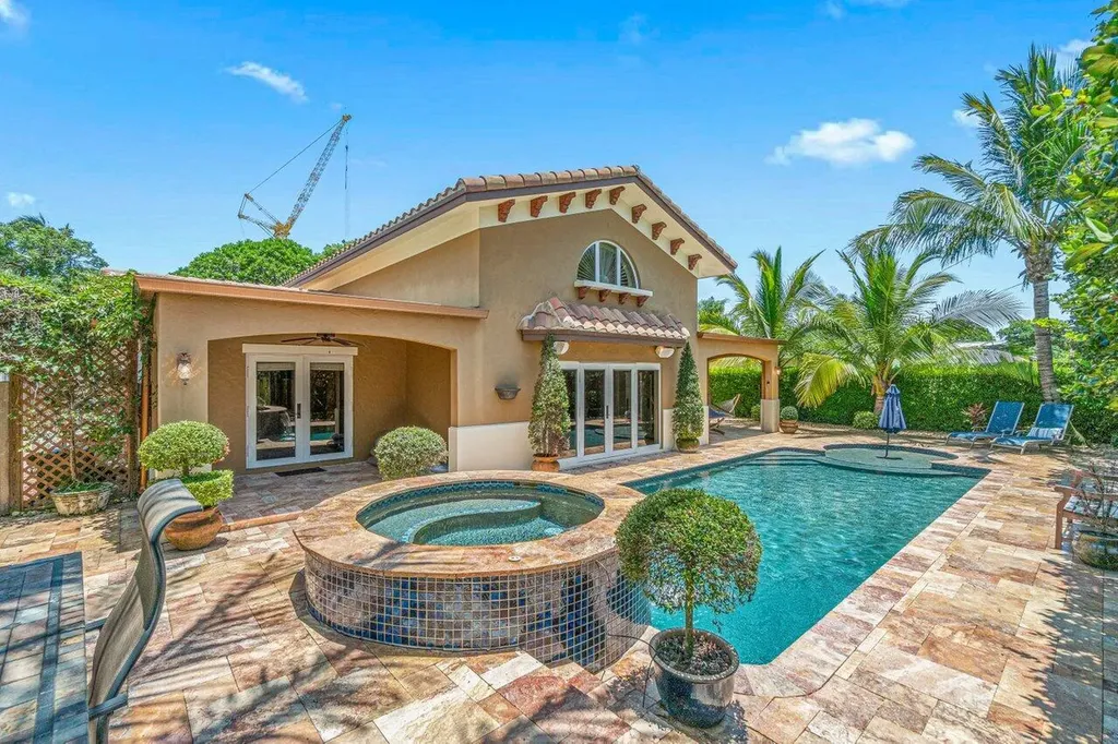 870 NW 7th Street Boca Raton FL 33486