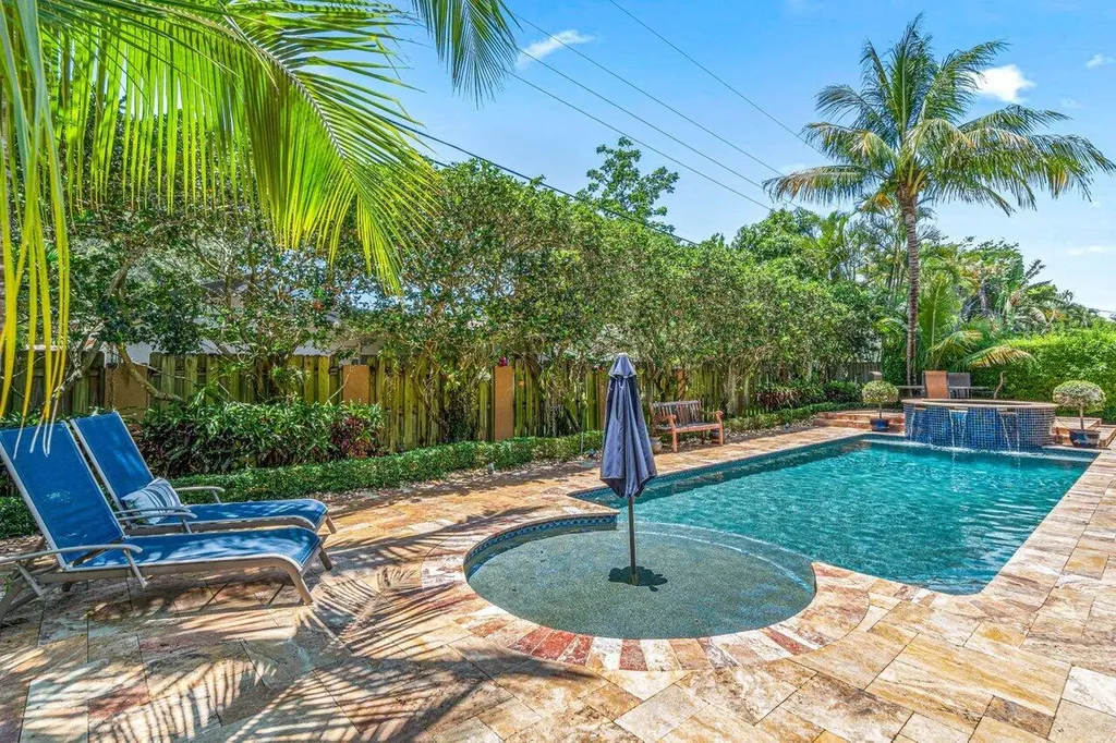 870 NW 7th Street Boca Raton FL 33486