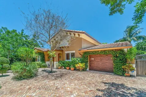 870 NW 7th Street Boca Raton FL 33486