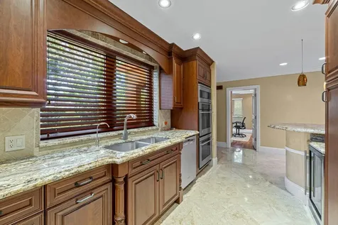 870 NW 7th Street Boca Raton FL 33486