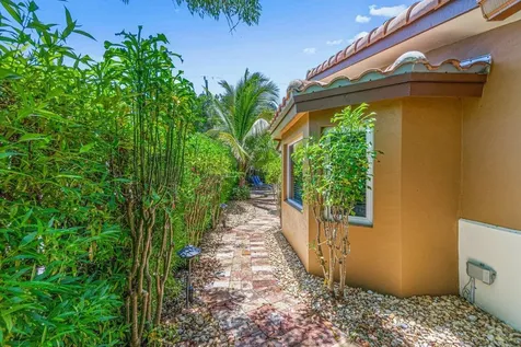 870 NW 7th Street Boca Raton FL 33486
