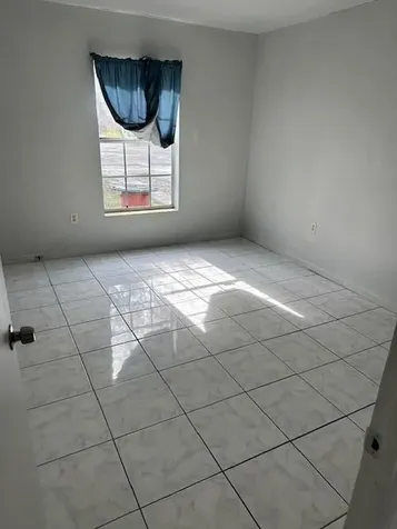 5823 S 37th Court Greenacres FL 33463