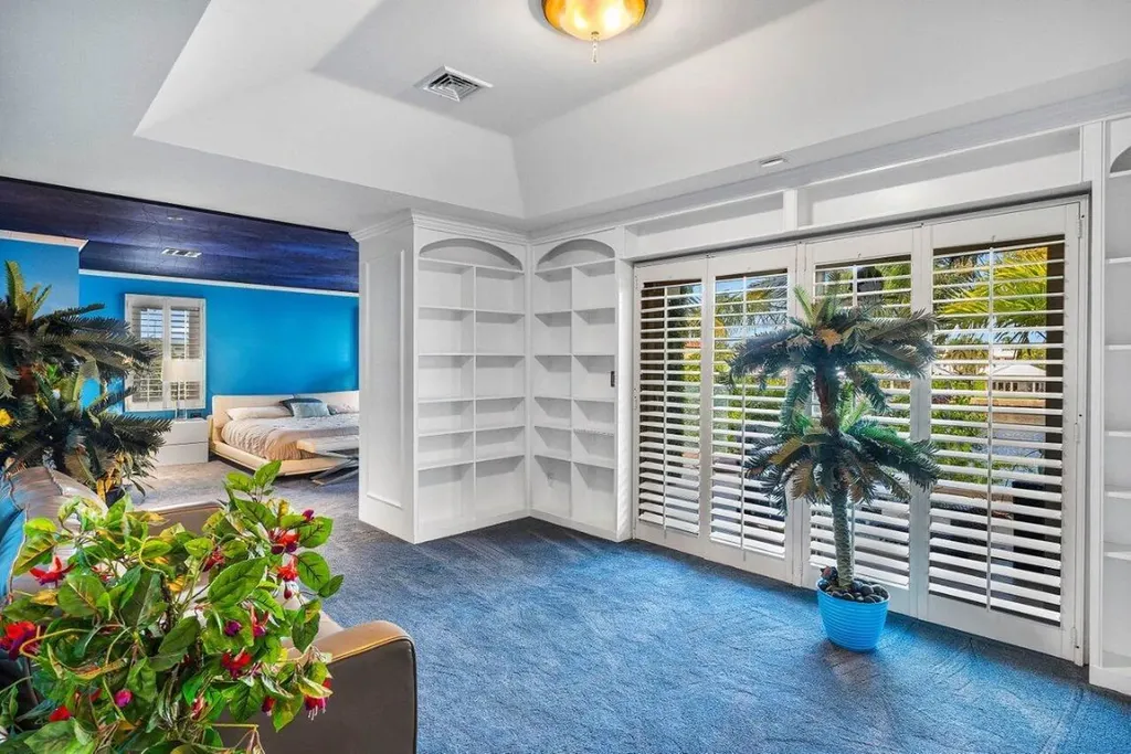 963 Eve Street Delray Beach FL 33483