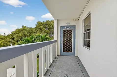 3080 Yarmouth D Boca Raton FL 33434