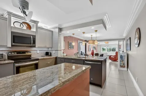 3080 Yarmouth D Boca Raton FL 33434