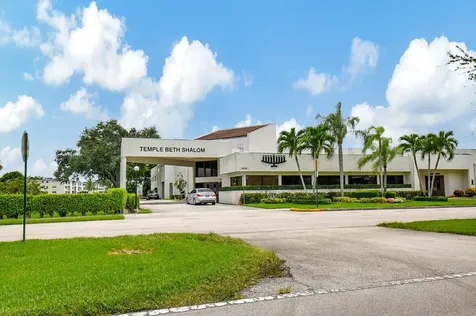 3080 Yarmouth D Boca Raton FL 33434