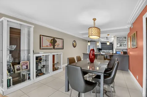 3080 Yarmouth D Boca Raton FL 33434