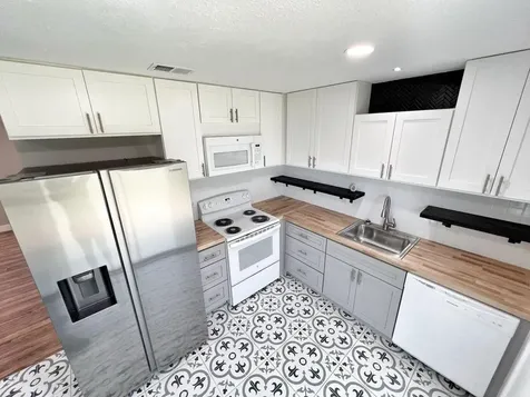 271 NW Archer Avenue Port St Lucie FL 34983