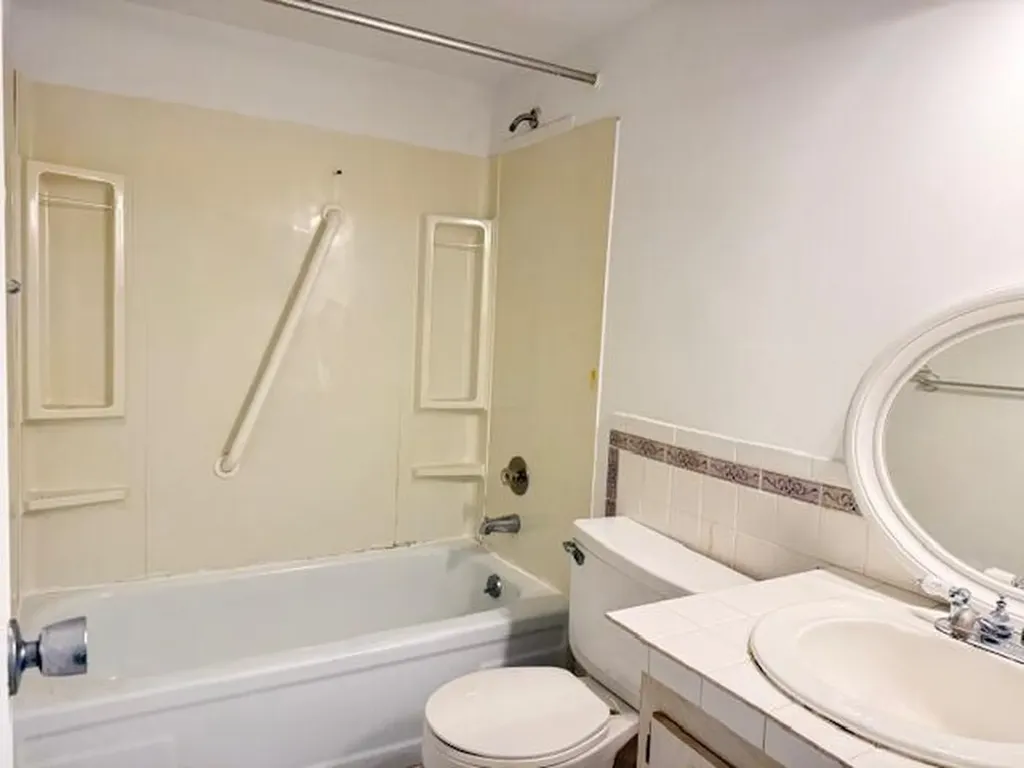 237 Northampton L West Palm Beach FL 33417