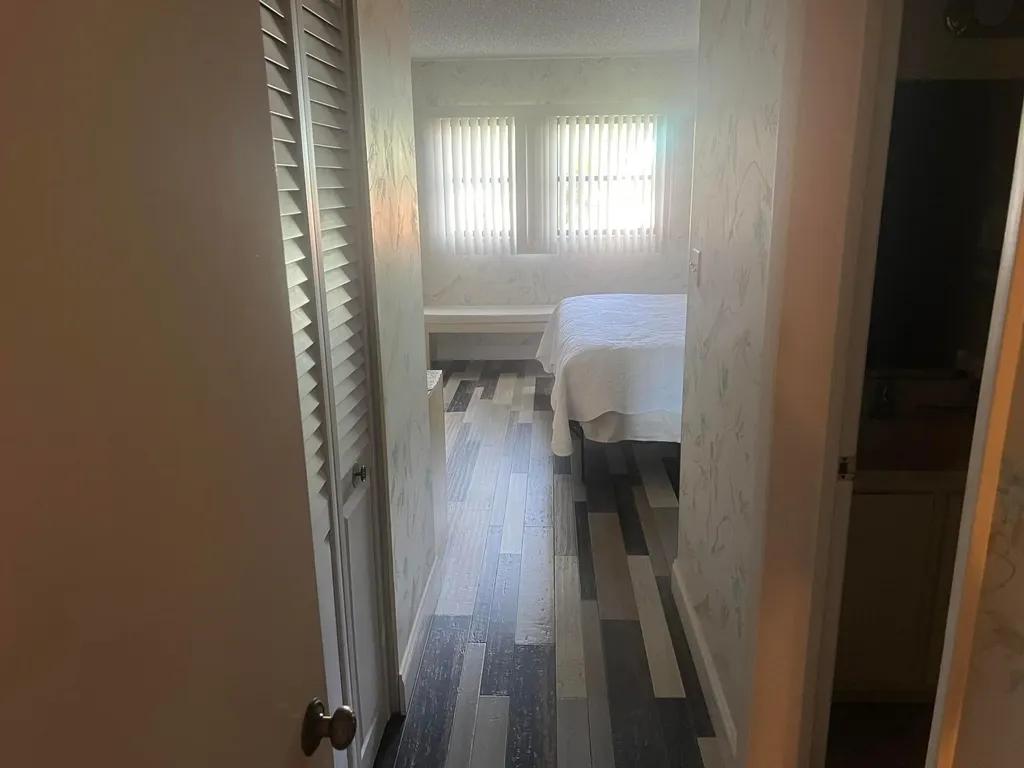 2208 S Cypress Bend Drive Pompano Beach FL 33069