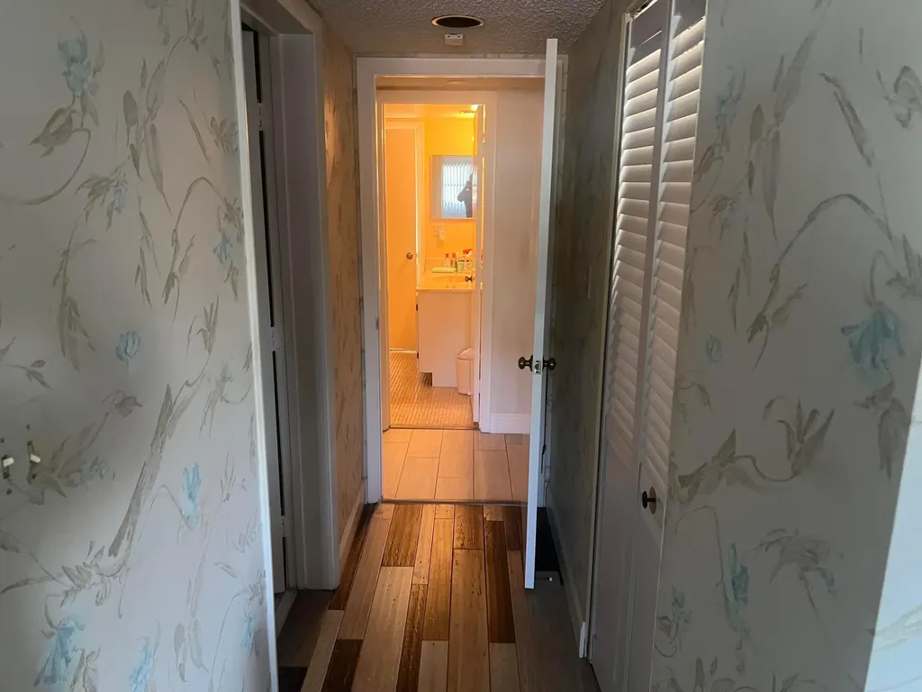 2208 S Cypress Bend Drive Pompano Beach FL 33069