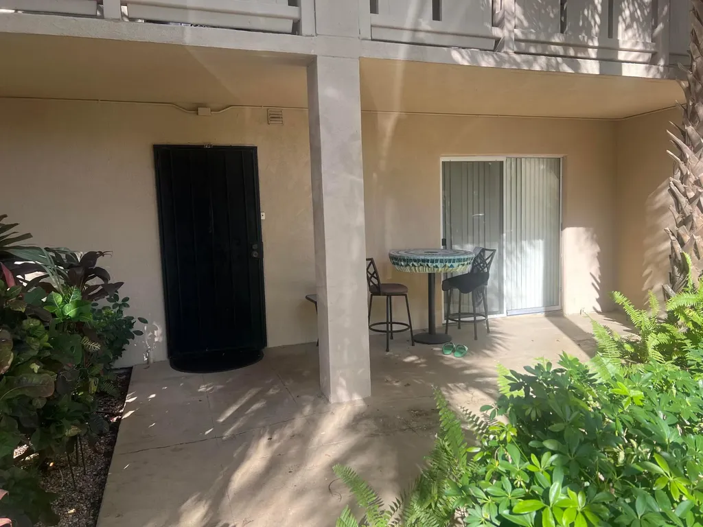 2208 S Cypress Bend Drive Pompano Beach FL 33069