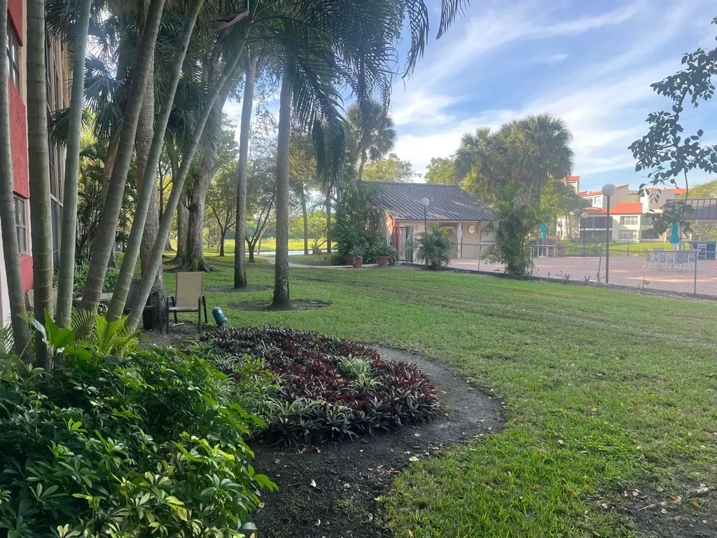 2208 S Cypress Bend Drive Pompano Beach FL 33069