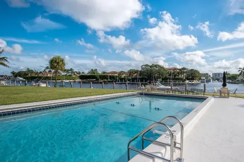 230 N Federal Highway Deerfield Beach FL 33441