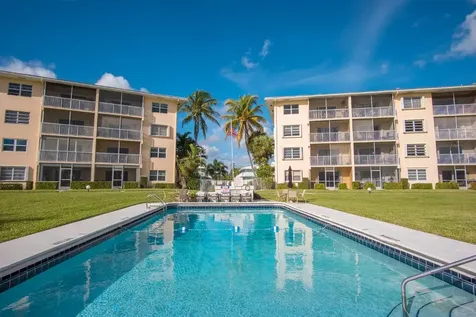 230 N Federal Highway Deerfield Beach FL 33441