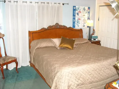 216 Sheffield I West Palm Beach FL 33417