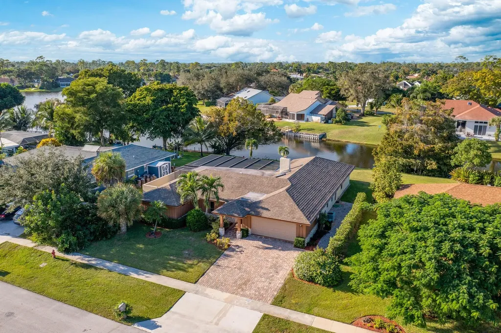 12775 Guilford Circle Wellington FL 33414