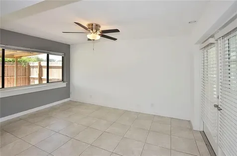 110 6th Court SW Vero Beach FL 32962