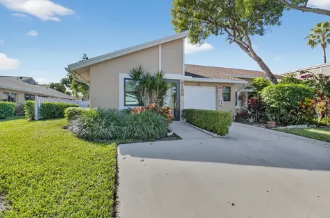 8188 Sweetbriar Way Boca Raton FL 33496