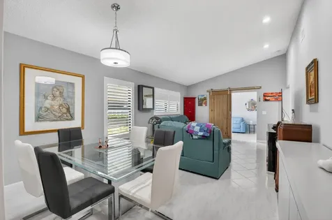 8188 Sweetbriar Way Boca Raton FL 33496