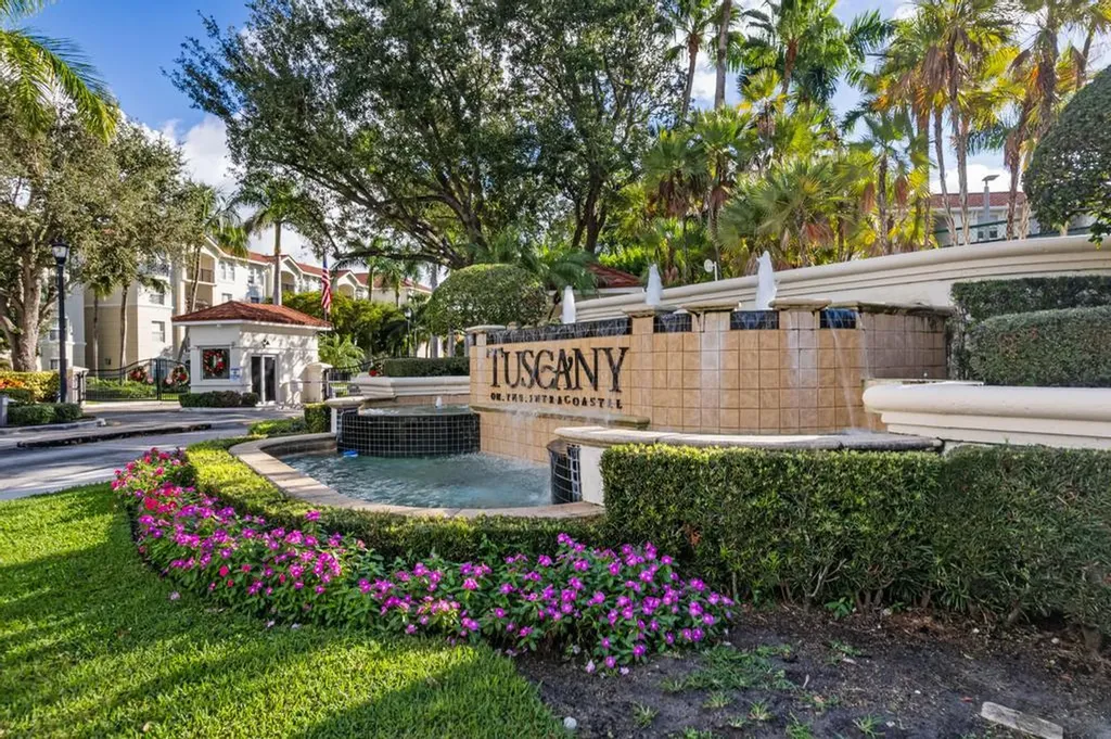 2202 Tuscany Way Boynton Beach FL 33435