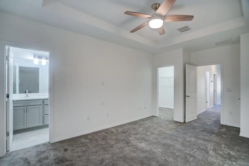 Palm Springs FL 33406