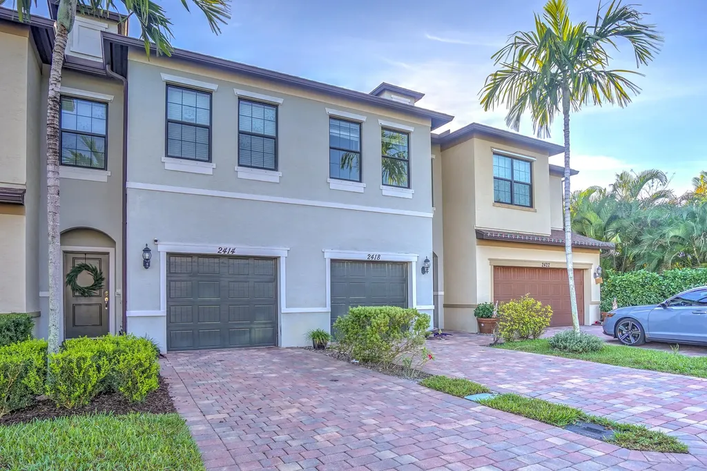 Palm Springs FL 33406
