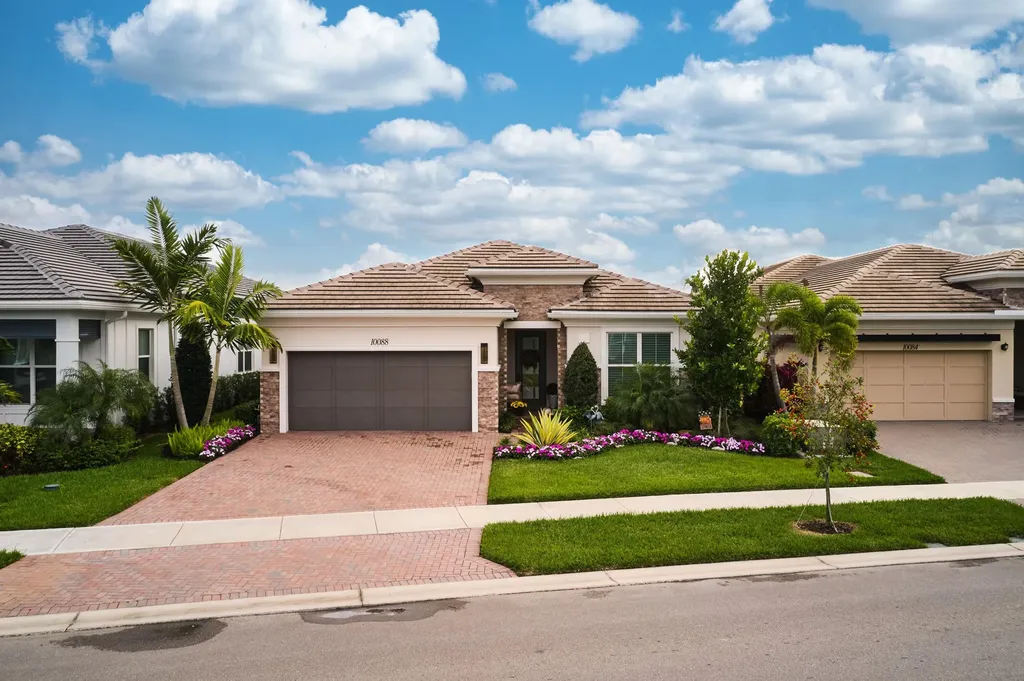 10088 Regency Way Palm Beach Gardens FL 33412