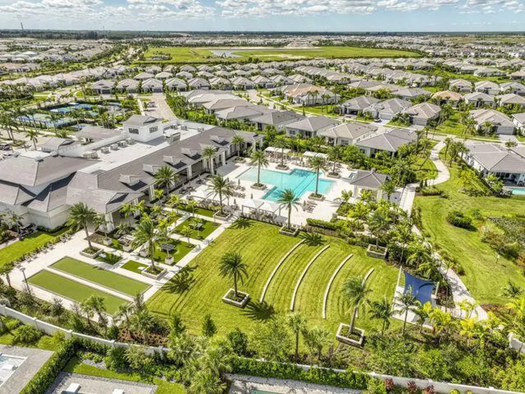 10088 Regency Way Palm Beach Gardens FL 33412
