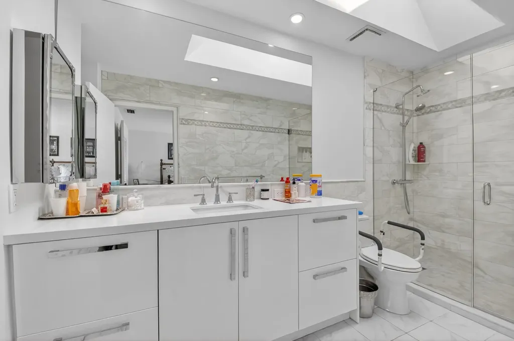 19629 Bay Cove Drive Boca Raton FL 33434