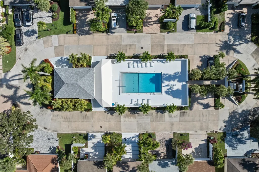 17036 Bay Street Jupiter FL 33477