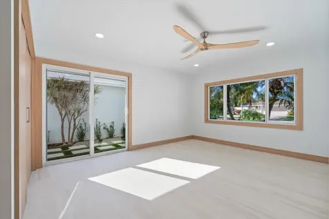 17036 Bay Street Jupiter FL 33477