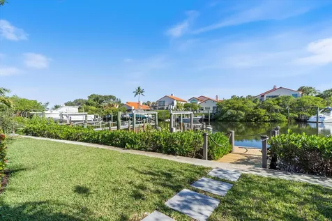 17036 Bay Street Jupiter FL 33477