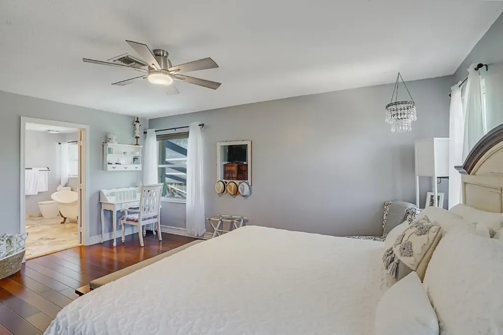8599 Cypress Springs Road Lake Worth FL 33467